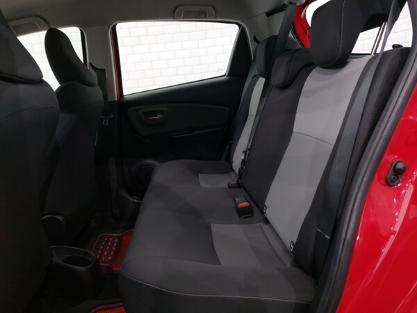 Used Toyota Yaris 2019 for sale - 76275517: Photo 6