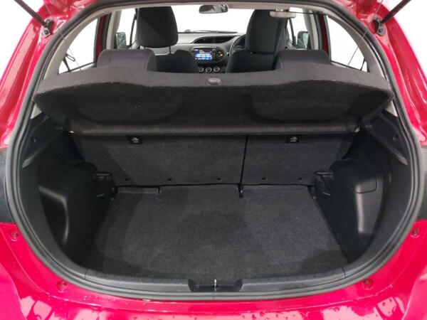 Used Toyota Yaris 2019 for sale - 76275517: Photo 8