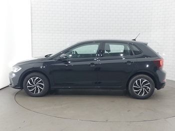 Used Volkswagen Polo 2022 for sale - 79051299: Photo