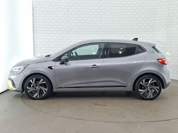 Used Renault Clio 2023 for sale - 79684014: Photo