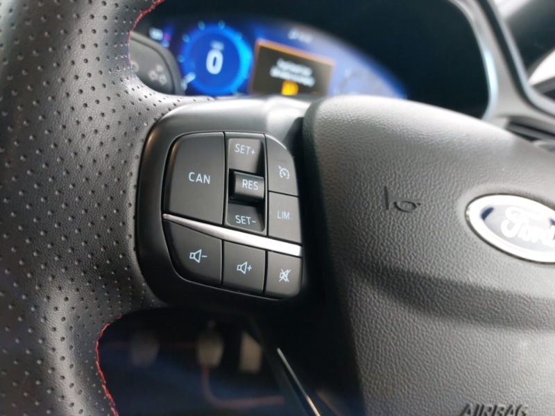 Used Ford Focus 2021 for sale - 78033340: Photo 13