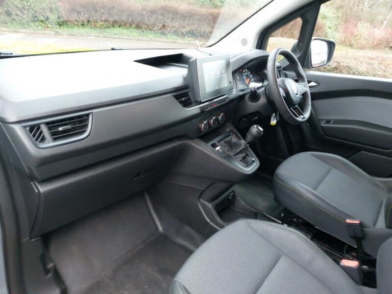 Used Renault Kangoo 2024 for sale - 77466987: Photo 5