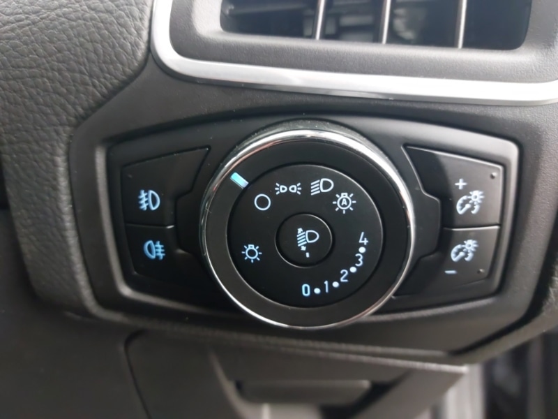 Used Ford Focus 2013 for sale - 76708130: Photo 10