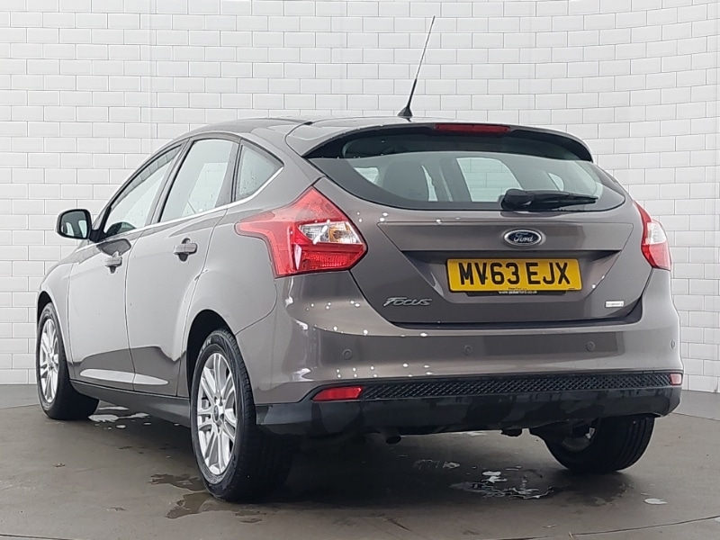 Used Ford Focus 2013 for sale - 76708130: Photo 3