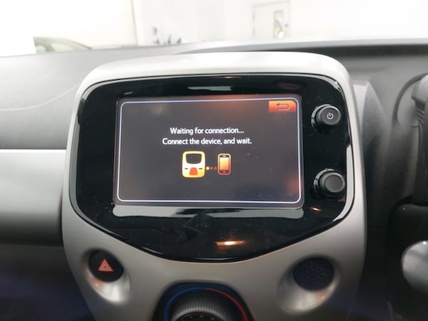 Used Peugeot 108 2015 for sale - 76134800: Photo 19
