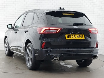 Used Ford Kuga 2025 for sale - 76160836: Photo 3