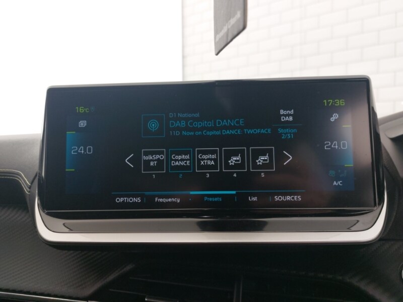 Used Peugeot 2008 2023 for sale - 76560468: Photo 11