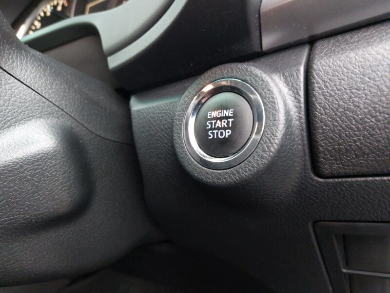 Used Toyota Hilux 2023 for sale - 76696087: Photo 14