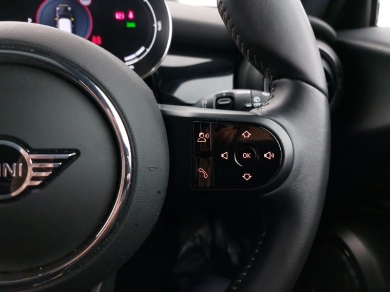 Used MINI Hatch 2023 for sale - 77325249: Photo 15