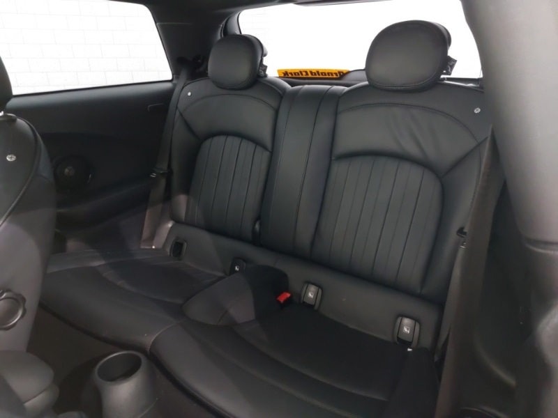 Used MINI Hatch 2023 for sale - 77325249: Photo 6