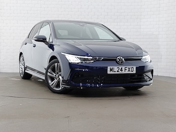 Used Volkswagen Golf 2024 for sale - 77300188: Photo