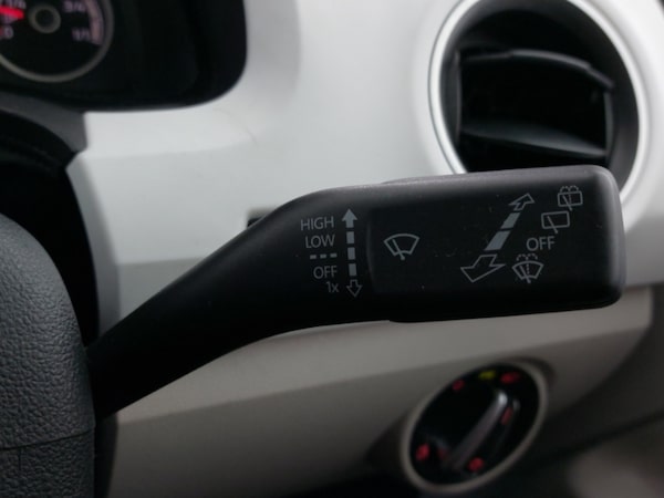 Used Volkswagen up! 2018 for sale - 76188266: Photo 15
