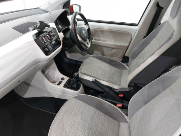 Used Volkswagen up! 2018 for sale - 76188266: Photo 5