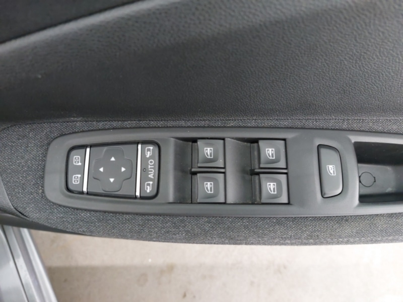 Used Renault Zoe 2022 for sale - 77922547: Photo 19