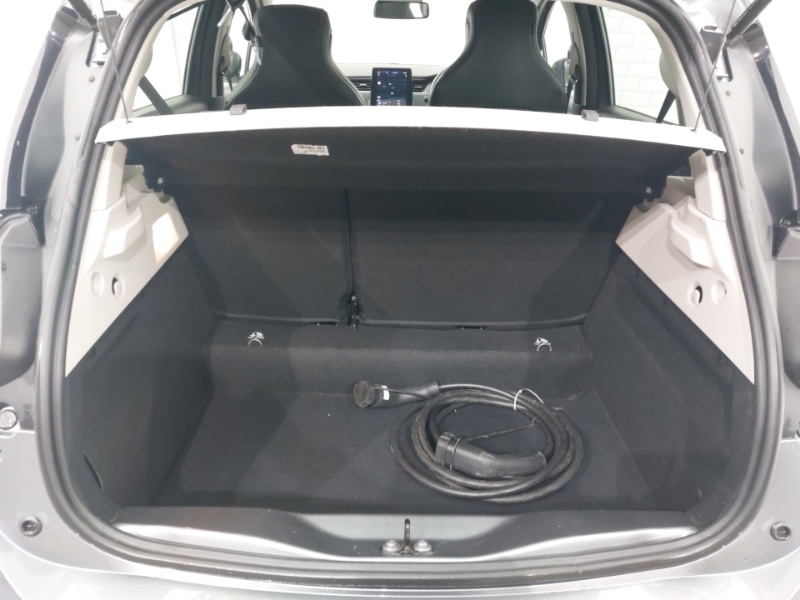 Used Renault Zoe 2022 for sale - 77922547: Photo 8