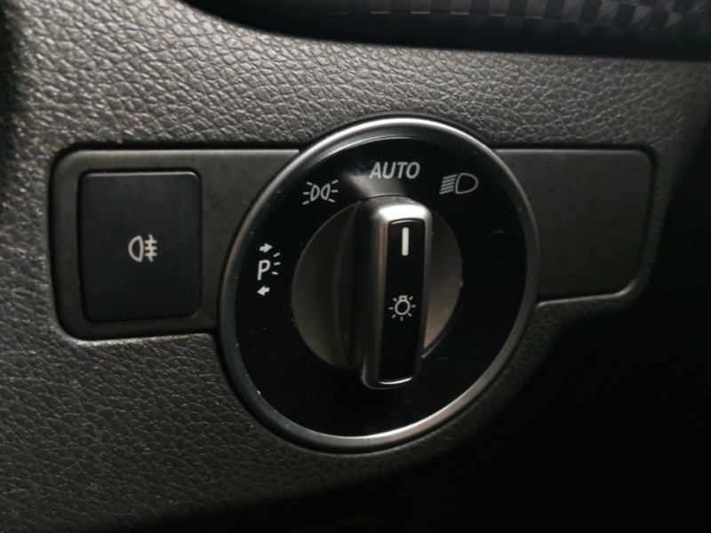 Used Mercedes-Benz A-Class 2018 for sale - 76958956: Photo 16