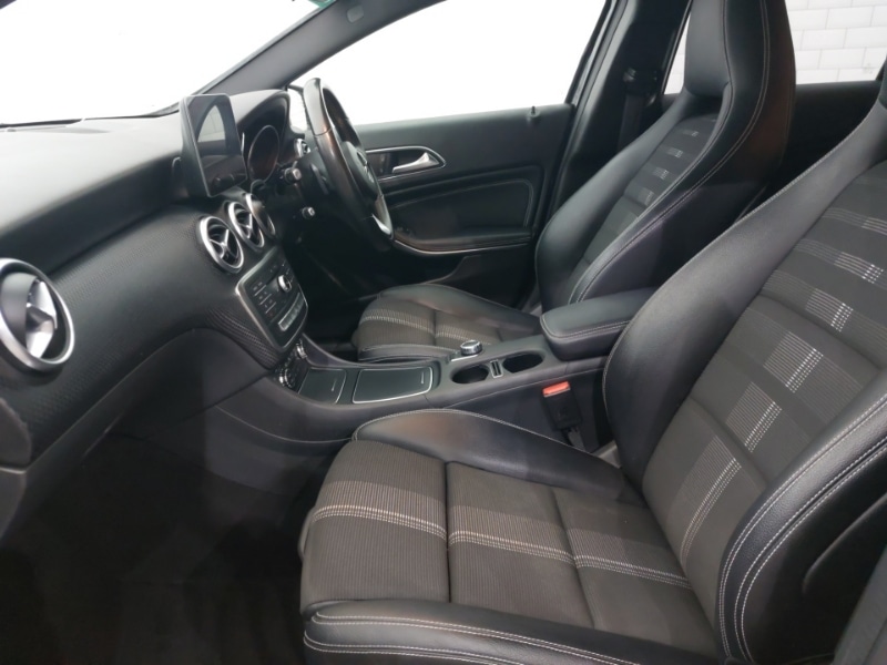 Used Mercedes-Benz A-Class 2018 for sale - 76958956: Photo 5