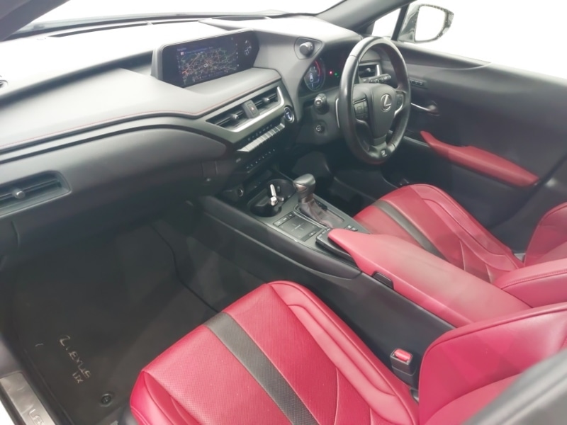 Used Lexus UX 2019 for sale - 76699920: Photo 5