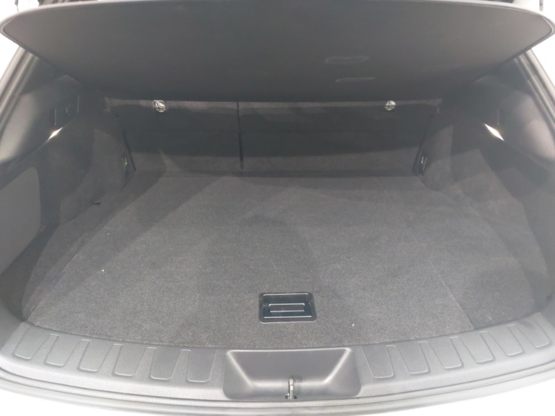 Used Lexus UX 2019 for sale - 76699920: Photo 8