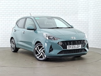 Used Hyundai i10 2023 for sale - 79481265: Photo