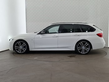 Used BMW 3 Series 2019 for sale - 79020202: Photo