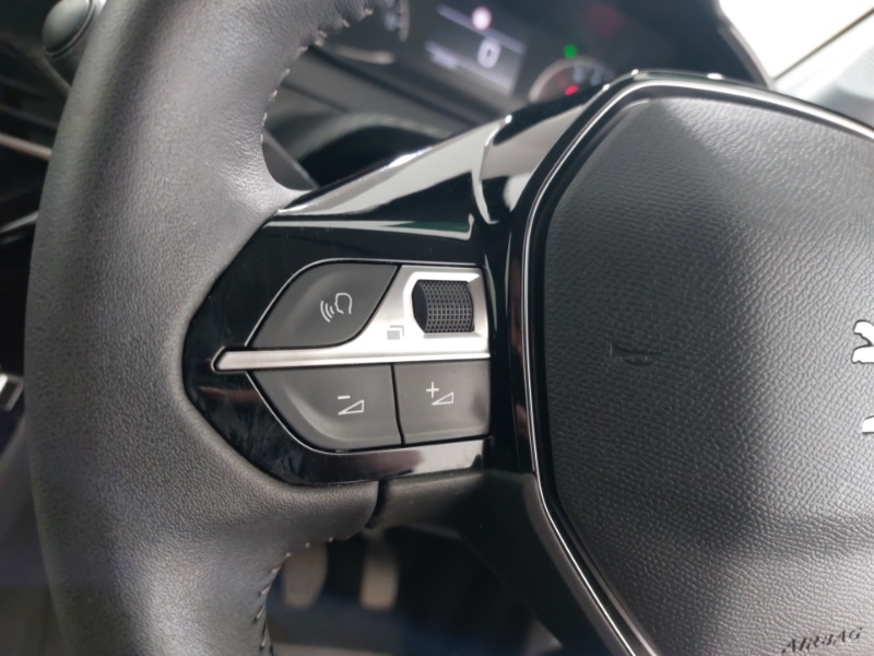 Used Peugeot 208 2023 for sale - 77751705: Photo 13