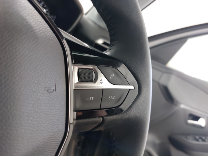 Used Peugeot 208 2023 for sale - 77751705: Photo 14