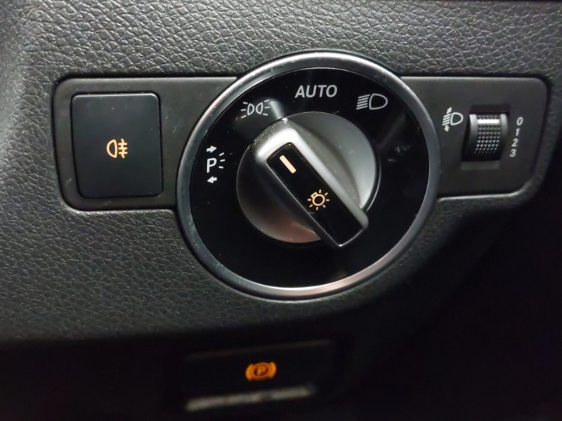 Used Mercedes-Benz A-Class 2018 for sale - 77178530: Photo 16