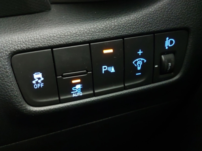 Used Hyundai KONA 2021 for sale - 76583601: Photo 16