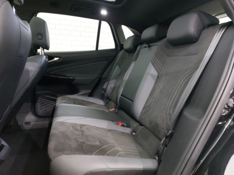 Used Volkswagen ID.4 2024 for sale - 77169063: Photo 6