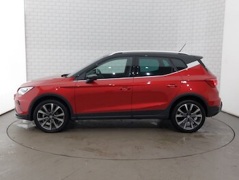 Used SEAT Arona 2024 for sale - 76951946: Photo