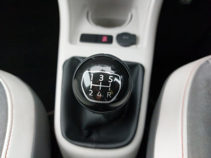 Used Volkswagen up! 2018 for sale - 76958953: Photo 17