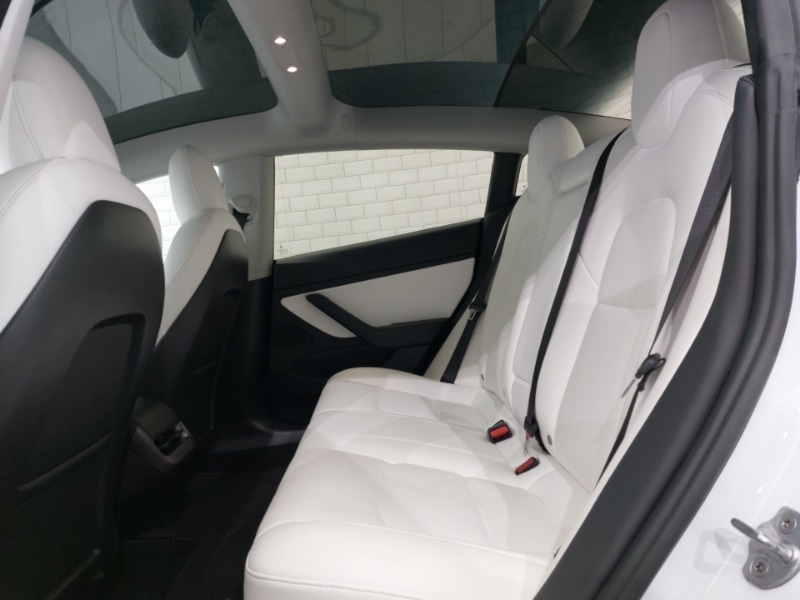 Used Tesla Model 3 2020 for sale - 76855579: Photo 6