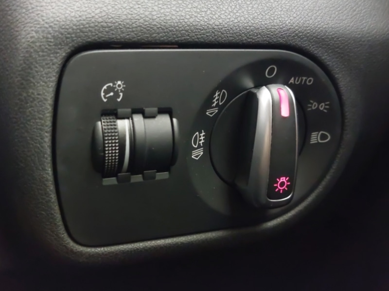 Used Audi A1 2015 for sale - 77165300: Photo 16