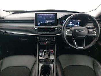 Used Jeep Compass 2023 for sale - 77300220: Photo