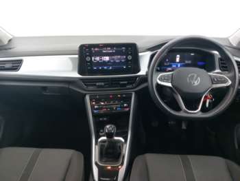 Used Volkswagen T-Roc 2023 for sale - 75097187: Photo
