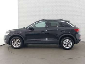 Used Volkswagen T-Roc 2023 for sale - 75097187: Photo