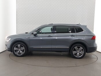 Used Volkswagen Tiguan Allspace 2021 for sale - 78532913: Photo