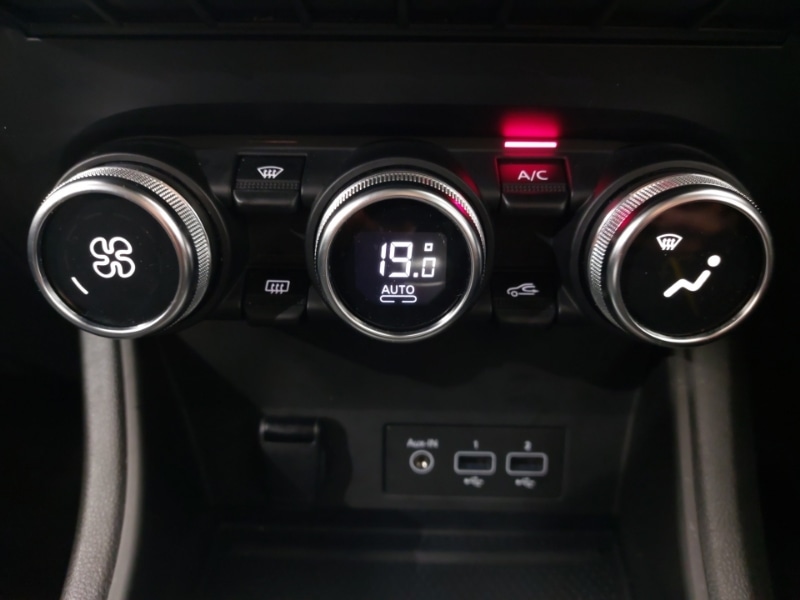 Used Renault Captur 2022 for sale - 76897740: Photo 17