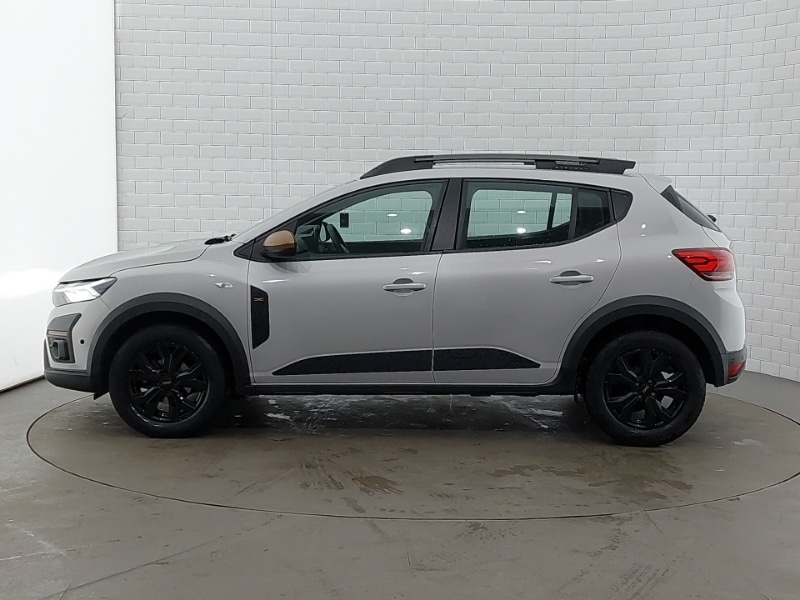 Used Dacia Sandero Stepway 2024 for sale - 77928127: Photo 4