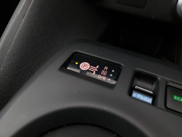 Used Nissan Leaf 2022 for sale - 76233666: Photo 17