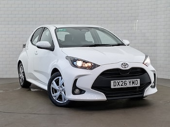 Used Toyota Yaris 2026 for sale - 79461531: Photo