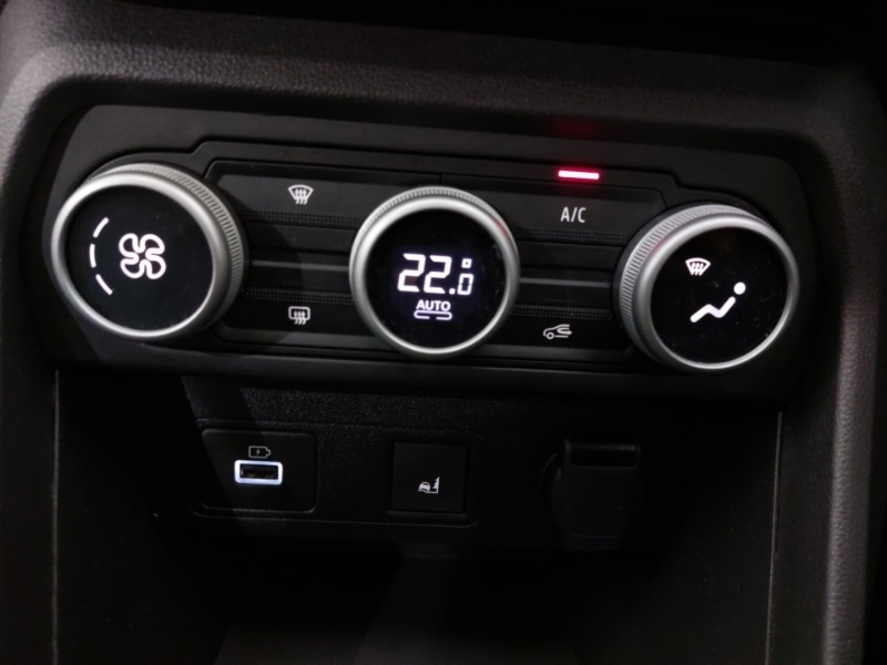 Used Dacia Sandero Stepway 2024 for sale - 77034921: Photo 15