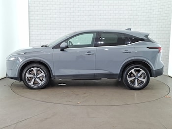 Used Nissan Qashqai 2023 for sale - 79461514: Photo