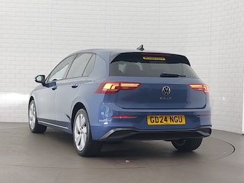 Used Volkswagen Golf 2024 for sale - 75463437: Photo