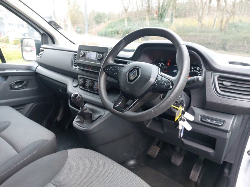 Used Renault Trafic 2022 for sale - 77596307: Photo 2