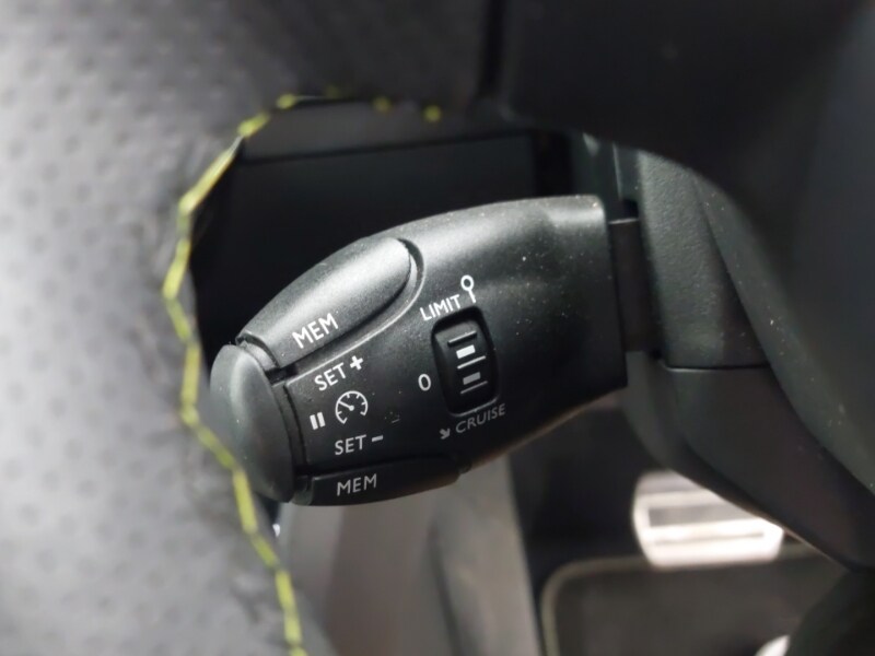 Used Peugeot 2008 2022 for sale - 78151709: Photo 15