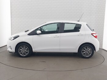 Used Toyota Yaris 2017 for sale - 77580288: Photo