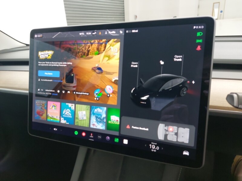 Used Tesla Model 3 2021 for sale - 77760972: Photo 16