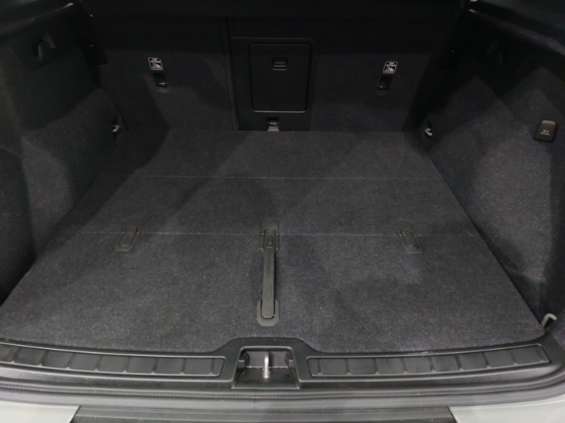 Used Volvo XC40 2024 for sale - 77085673: Photo 8